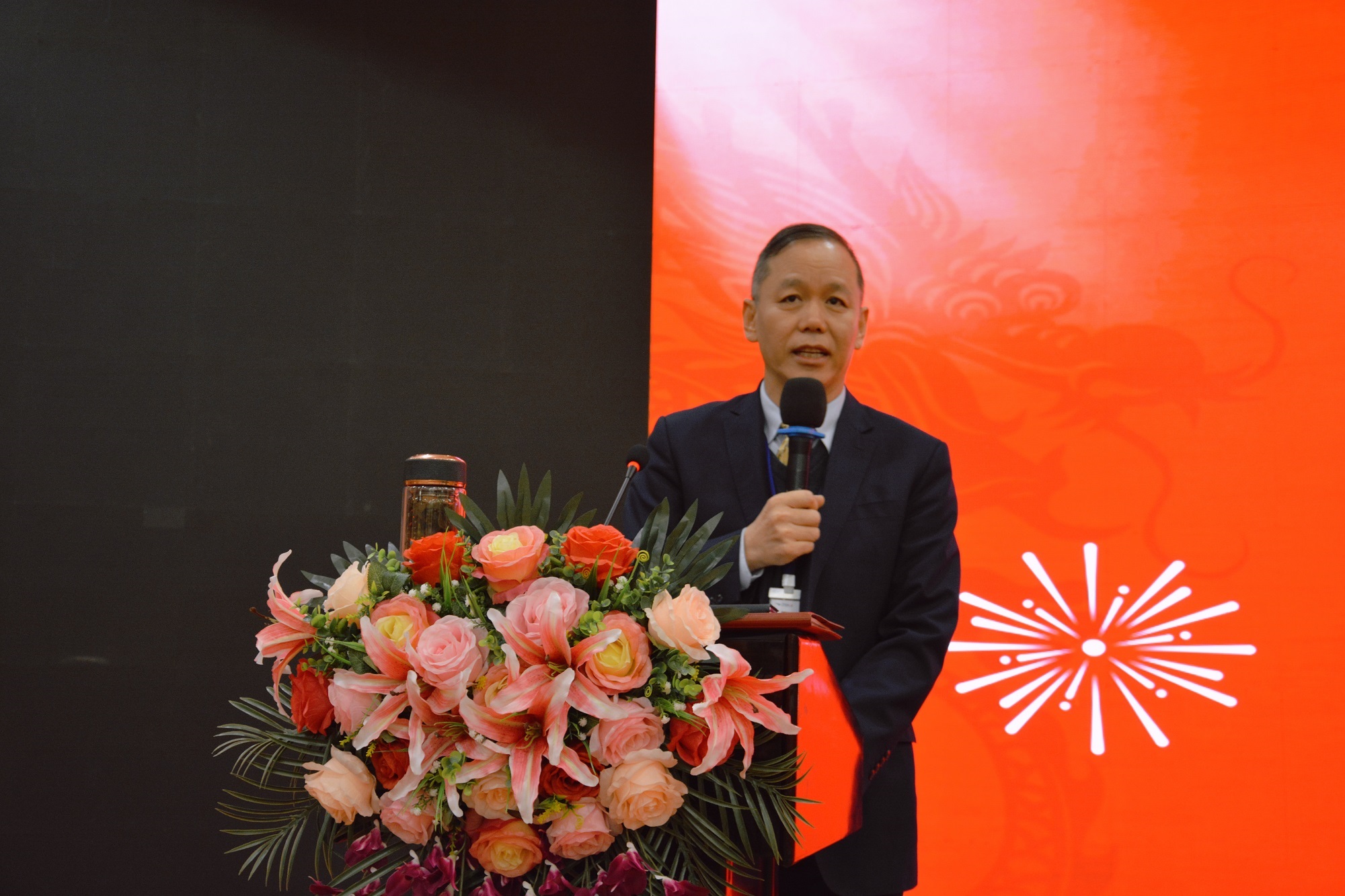 402永利集团咨询2023年年终工作总结暨2024年工作部署会圆满召开